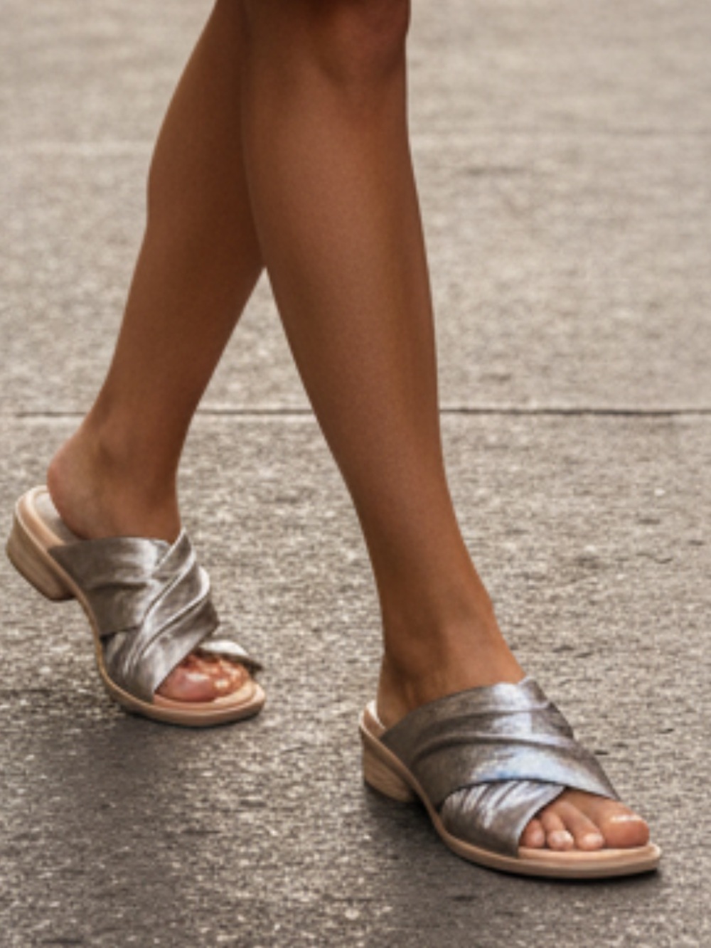 Söfft Fallon Slide Sandals in Bronze - Picture 2 of 15